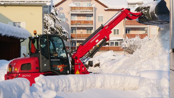 Bei viel Schnee wird der Platz frei geräumt